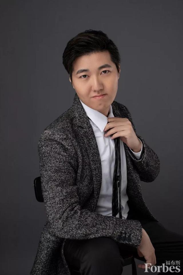 智加设计唐亮：工业设计中的时尚与艺术之美