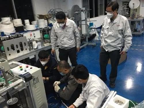 探秘广汽集团15天打造口罩生产线 350万个口罩背后的故事